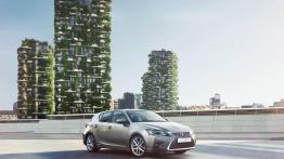 Premiery Lexusa na IAA