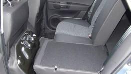 Kia Cee´d - tylna kanapa złożona, widok z boku