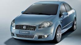 Fiat Linea - widok z przodu