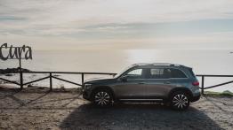 Mercedes GLB - galeria redakcyjna - lewy bok