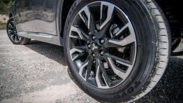 Mitsubishi Outlander PHEV Facelift (2016) - galeria redakcyjna - koło