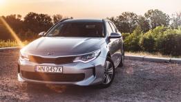 Kia Optima Kombi PHEV 2.0 GDi 205 KM - galeria redakcyjna - widok z przodu