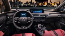 Trzeci, miejski crossover Lexusa