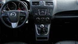 Mazda 5 II Minivan 2.0 MZR 150KM - galeria redakcyjna - pełny panel przedni