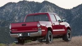 Toyota Tacoma - widok z tyłu