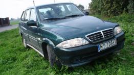 Ssangyong Musso Sport - widok z przodu