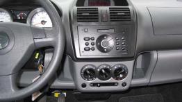 Suzuki Ignis 1.3  2 WD - kokpit