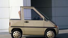 Mercedes Nafa - prawy bok