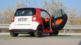 Smart fortwo III passion - galeria redakcyjna - widok z tyłu