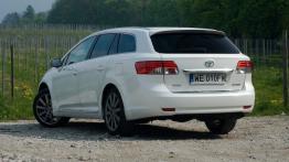 Toyota Avensis III Wagon Facelifting - galeria redakcyjna - widok z tyłu