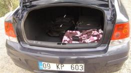 Opel Astra H Sedan - galeria redakcyjna - bagażnik