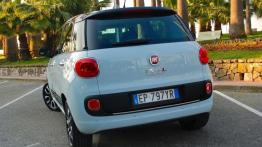 Fiat 500L - galeria redakcyjna - widok z tyłu