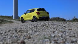 Suzuki Swift Sport - galeria redakcyjna - widok z tyłu