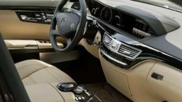 Mercedes-Benz S 63 AMG - magiczna limuzyna