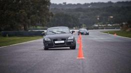 Bridgestone Adrenalin RE002 - opona dla miejskiego sportowca