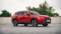 MG HS Hybrid+ vs BYD Seal U DM-i - porównanie oferty, napędu i opinii. Która chińska hybryda lepsza?