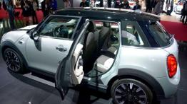 Mini 5 Door - styl w parze z funkcjonalnością