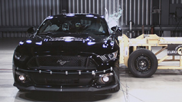  Ford Mustang 5.0 Fastback (ponowna ocena)