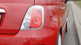 Abarth 500 Hatchback  KM - galeria redakcyjna - prawy tylny reflektor - wyłączony