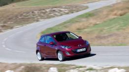 Mazda 2 Facelifting - wersja 3-drzwiowa - widok z przodu