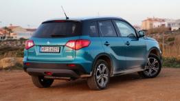 Suzuki Vitara 1.6 VVT 120KM - galeria redakcyjna - widok z tyłu