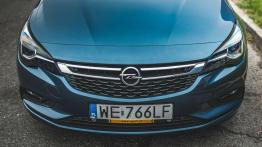 Opel Astra K - dobra, choć nie luksusowa - widok z przodu
