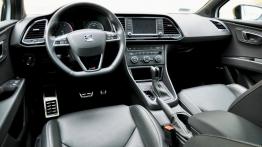 Seat Leon III Cupra ST (2015) - galeria redakcyjna - kokpit