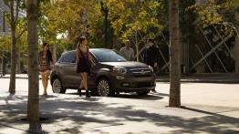 Fiat 500X Lounge (2015) - wersja amerykańska - widok z przodu