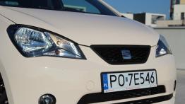 Seat Mii 5d by Mango 1.0 MPI 75KM - galeria redakcyjna - przód - reflektory włączone