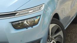 Citroen Grand C4 Picasso II - galeria redakcyjna - lewy przedni reflektor - wyłączony
