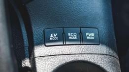 Toyota Auris - jak działa hybryda?