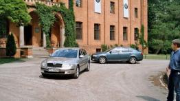 Skoda Octavia 1.9 TDI Ambiente - galeria redakcyjna - widok z przodu