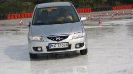 Mazda Premacy 2.0 Van - widok z przodu