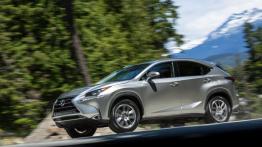 Lexus NX 200t (2015) - wersja amerykańska - lewy bok