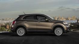 Fiat 500X Lounge (2015) - wersja amerykańska - prawy bok