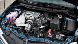 Toyota Auris II Facelifting - galeria redakcyjna - silnik