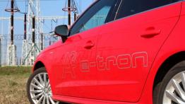 Audi A3 8V Sportback e-tron 204KM - galeria redakcyjna - bok - inne ujęcie