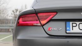 Audi RS7 Sportback 4.0 TFSI 560KM - galeria redakcyjna - lewy tylny reflektor - wyłączony