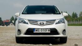 Toyota Avensis III Wagon Facelifting - galeria redakcyjna - widok z przodu