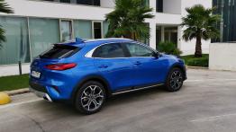 Kia XCeed - galeria redakcyjna - prawy bok