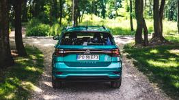 Volkswagen T-Cross 1.0 TSI 115 KM - galeria redakcyjna - widok z tyłu