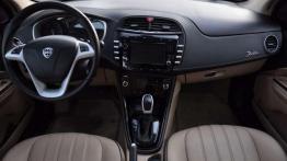 Lancia Delta - moc i gracja