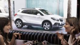 Opel Mokka - prawy bok