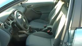 Seat Altea 1.9 TDI - widok ogólny wnętrza z przodu