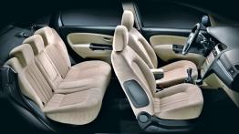 Fiat Linea - widok ogólny wnętrza z przodu