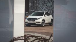 Honda HR-V 1.5 i-VTEC 130 KM - galeria redakcyjna - widok z przodu