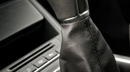 Volkswagen Tiguan SUV Facelifting 1.4 TSI BlueMotion 160KM - galeria redakcyjna - skrzynia biegów