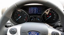 Ford Focus III Hatchback - galeria redakcyjna - zestaw wskaźników