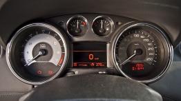 Peugeot RCZ Coupe 1.6L THP 16v 200KM - galeria redakcyjna - komputer pokładowy