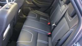 Ford Focus III Sedan 1.6 EcoBoost 182KM - galeria redakcyjna - tylna kanapa